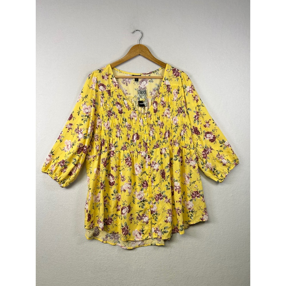 NWT Torrid Yellow Floral‎ Smocked Front Button Down Tunic Top Women 1